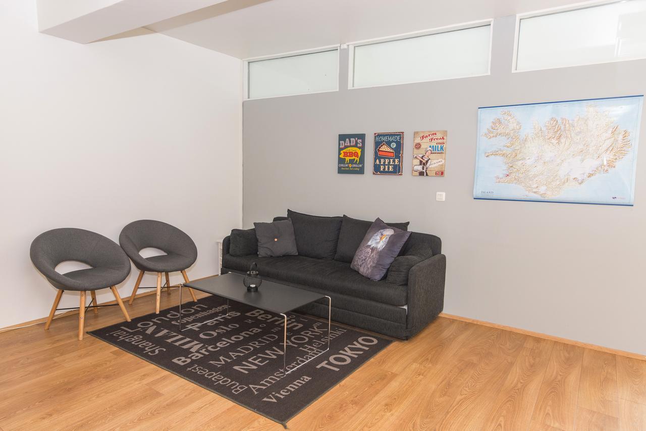 Town Square Guesthouse Akureyri Luaran gambar